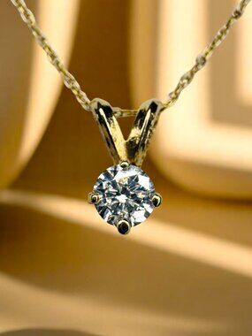 Estate- 10K Gold Natural Diamond Necklace 1/5CT Round Cut Solitaire -16" Dainty